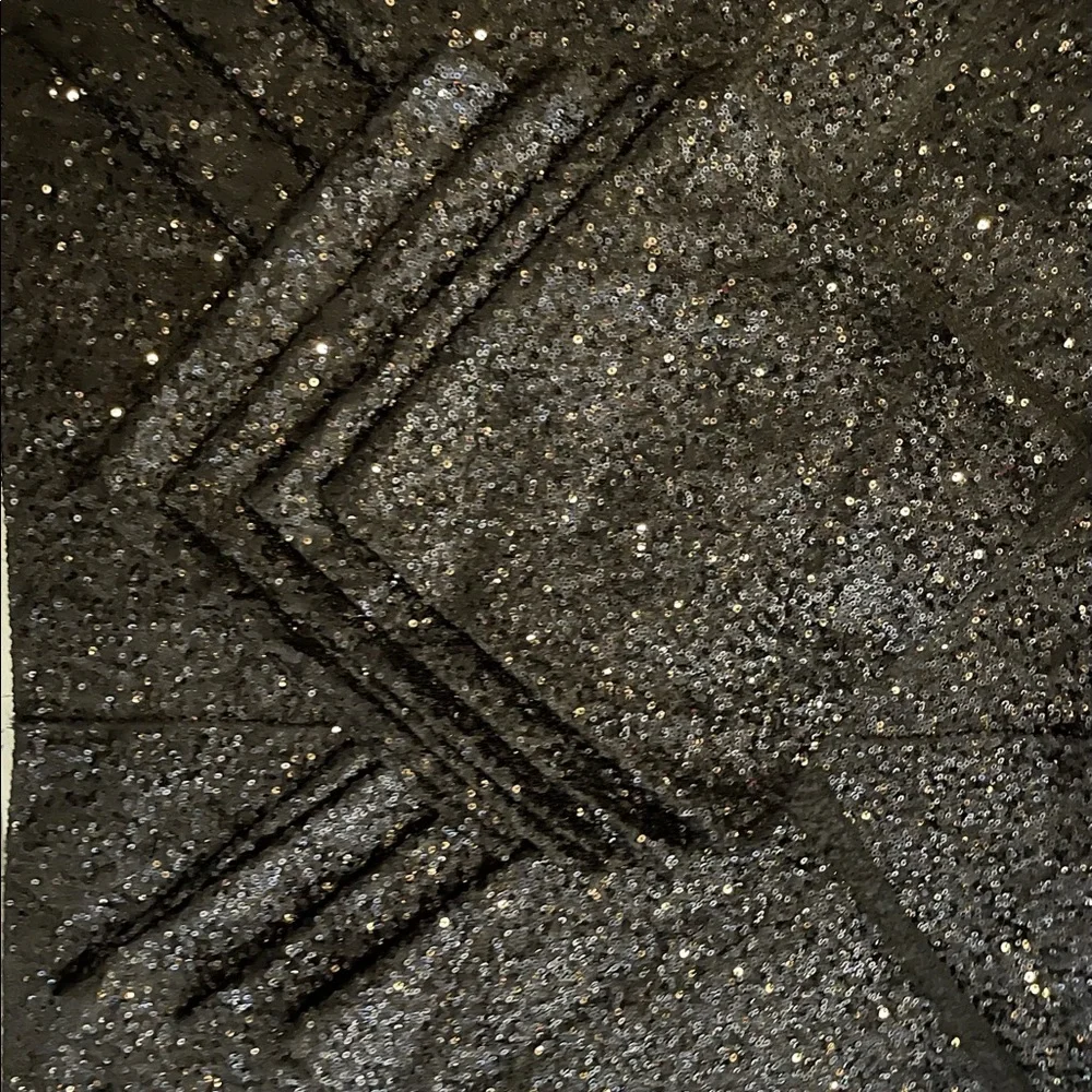 Black Sequin Square Centerpeice